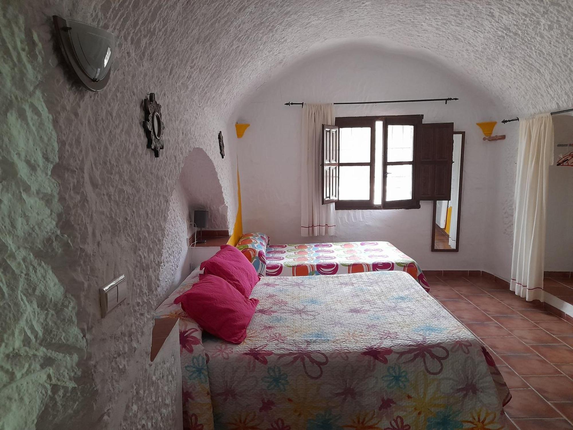 בית הארחה Benalúa de Guadix 	Cuevas La Chumbera מראה חיצוני תמונה