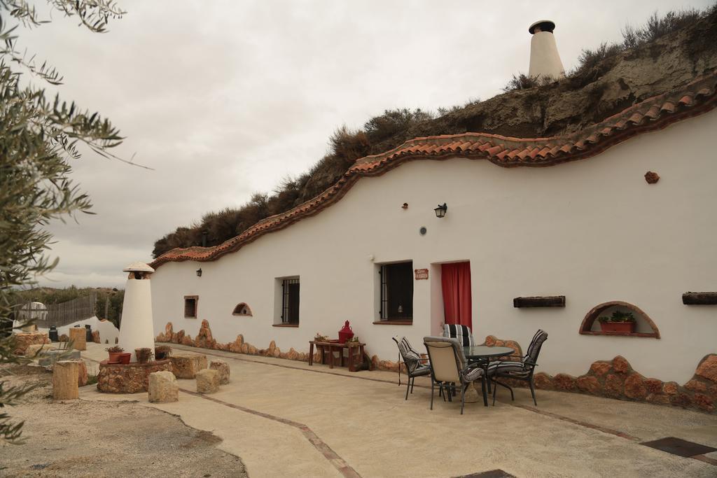בית הארחה Benalúa de Guadix 	Cuevas La Chumbera מראה חיצוני תמונה
