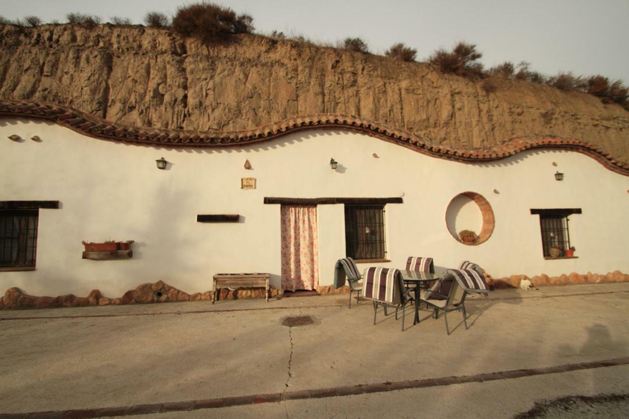 בית הארחה Benalúa de Guadix 	Cuevas La Chumbera מראה חיצוני תמונה